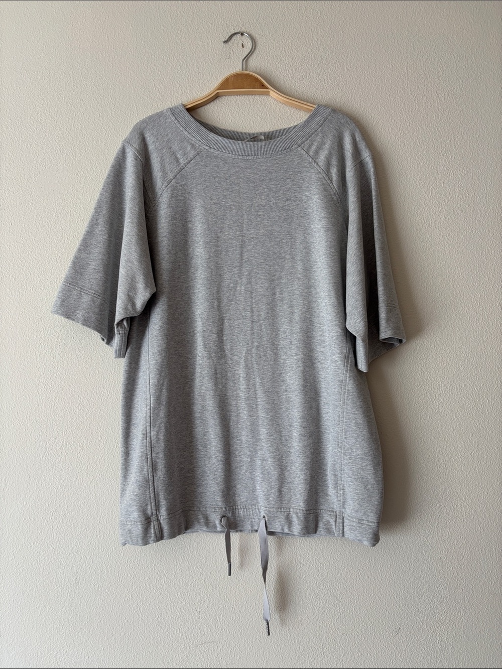 Lululemon Women's Gray Short-Sleeve Tee with Drawstring Hem